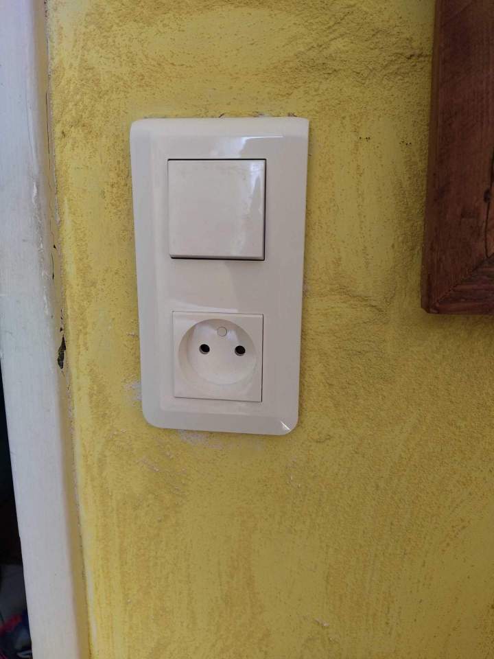 Remplacement interrupteur Saint-Macaire-en-Mauges