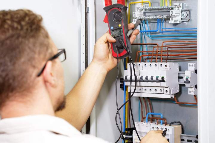 Électricien Saint-Macaire-en-Mauges